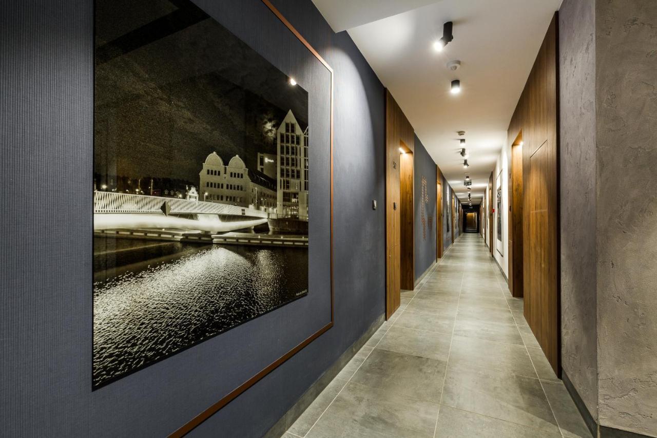 Uroczy Apartament W Centrum Starego Miasta Danzig Exterior foto